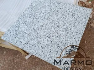 Granit WHITE HALAYEB - pjeskareno