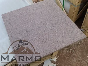 Granit RED ROYAL - pjeskareno