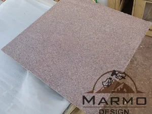 Granit RED ROYAL - paljeno